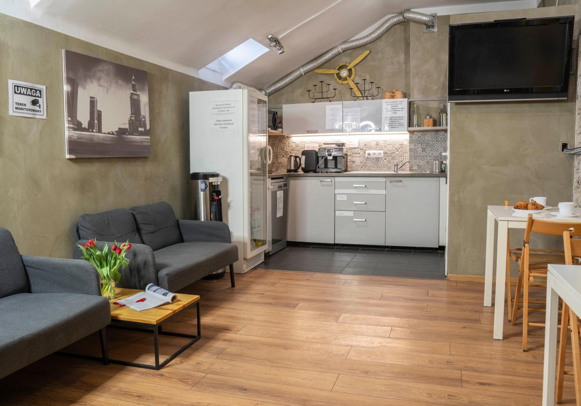 New World St Hostel And Private Room Hostel